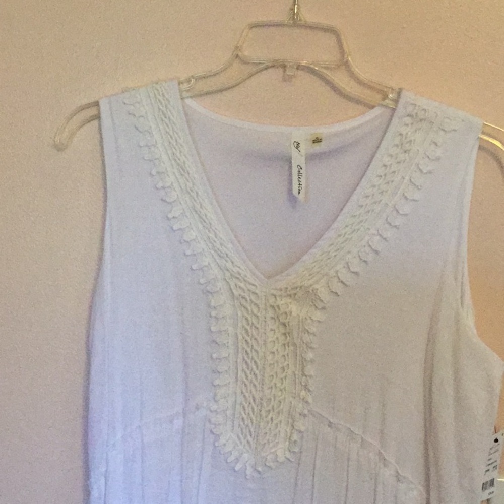 Dress - Picture 2 of 7
